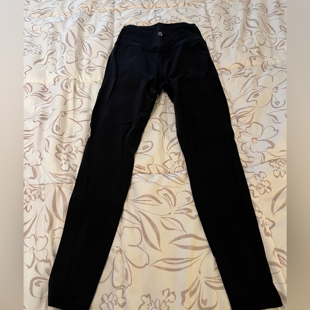 BuffBunny Legacy Leggings - Picture 2 of 4